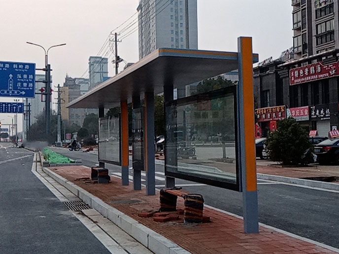 候车亭的绿色设计与可持续发展